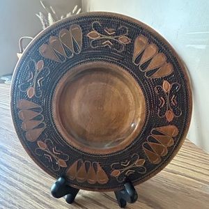 Decorative wood carved plate - 7.5" across